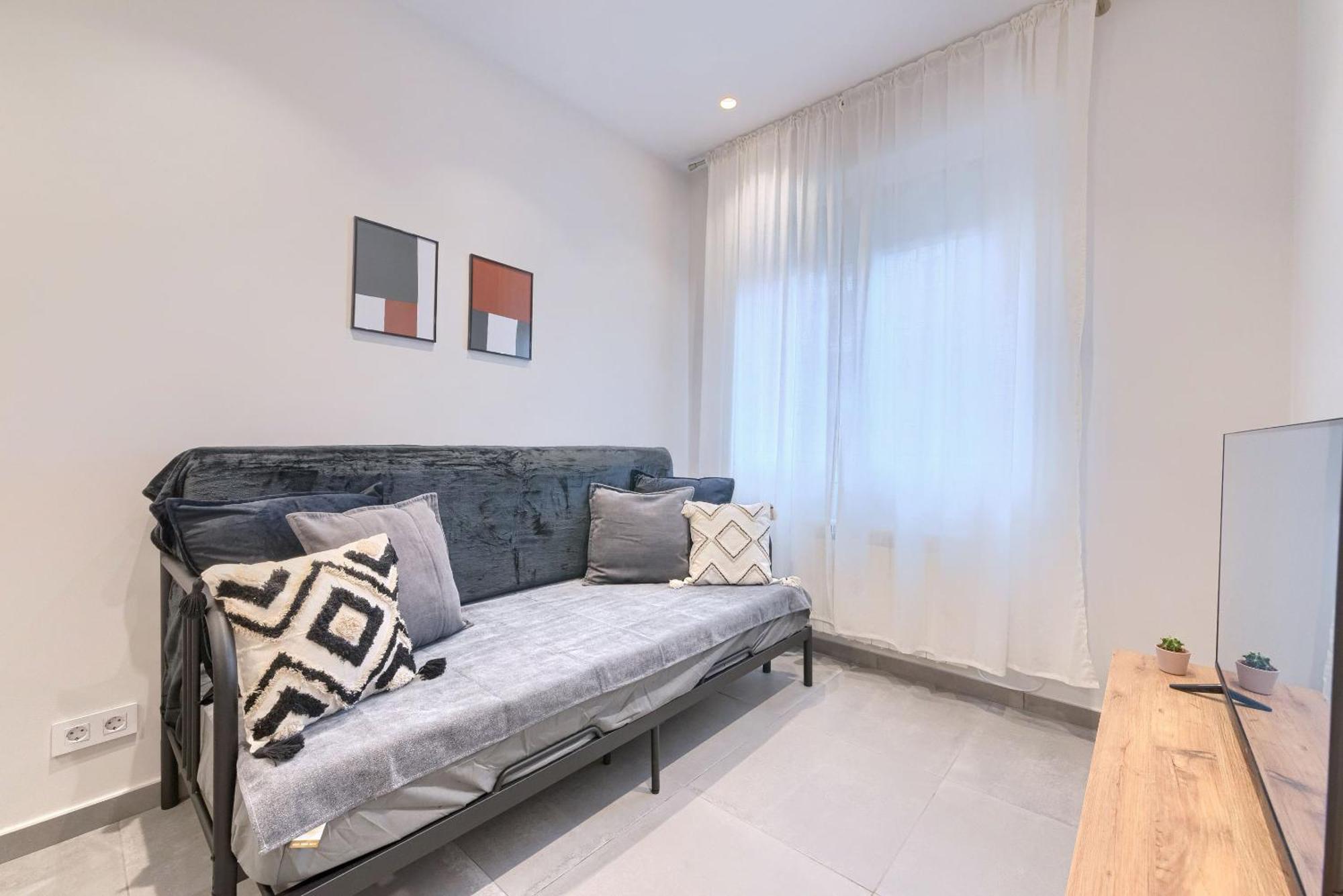 Apartamentos Basarrate Self Check In Билбао Екстериор снимка