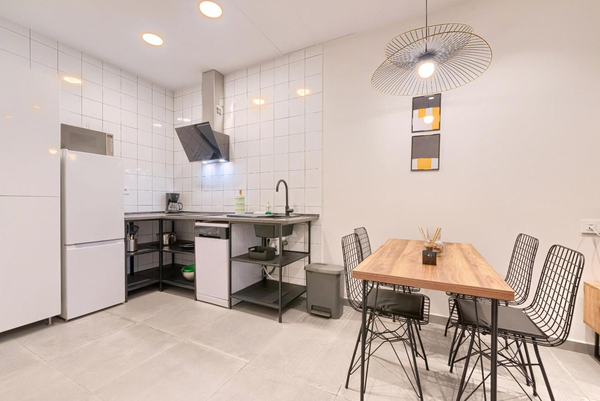 Apartamentos Basarrate Self Check In Билбао Екстериор снимка