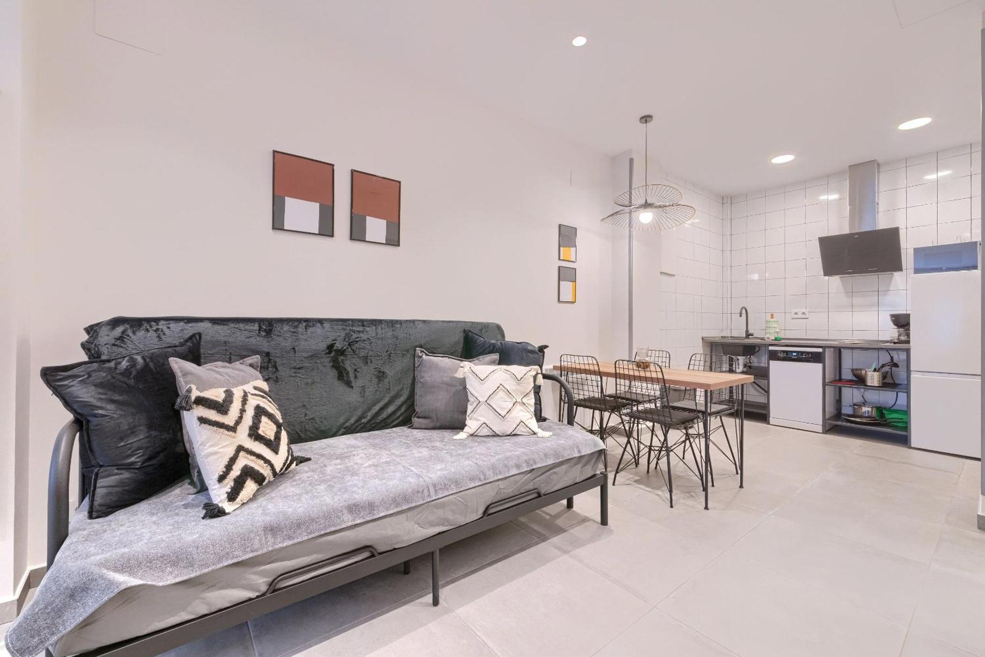 Apartamentos Basarrate Self Check In Билбао Екстериор снимка